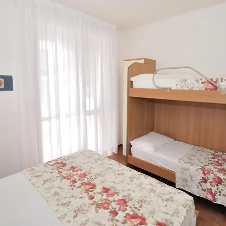 Cavallino Apartman *