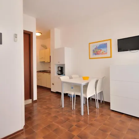 Cavallino Apartman *