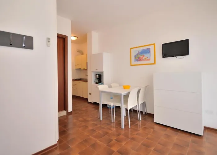 Cavallino Apartman *